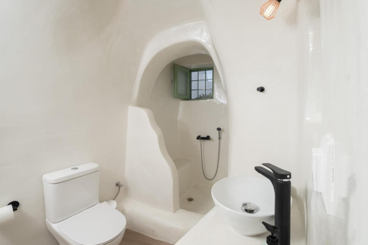 White Orchid Cave House & * Pýrgos