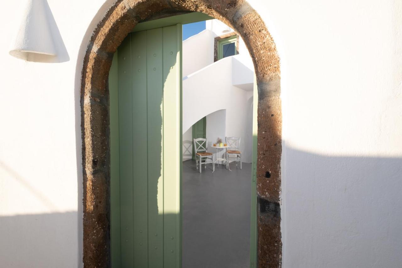 White Orchid Cave House & Vila